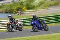 enduro-digital-images;event-digital-images;eventdigitalimages;mallory-park;mallory-park-photographs;mallory-park-trackday;mallory-park-trackday-photographs;no-limits-trackdays;peter-wileman-photography;racing-digital-images;trackday-digital-images;trackday-photos